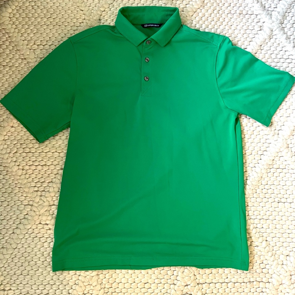 Cutter & Buck Polo. Men’s Small. Kelly-green. Excellent condition.